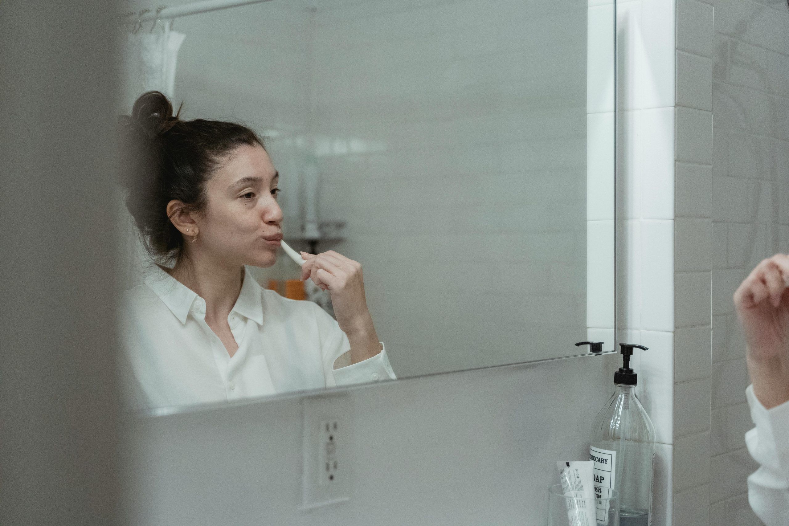 Cepillarse los dientes «antes de dormir»